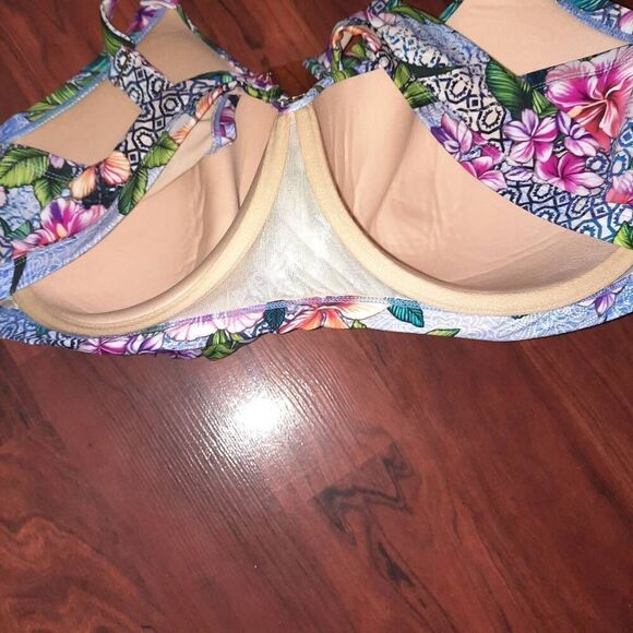 Swimsuits For All Floral Swim Top - Picture 3 of 5